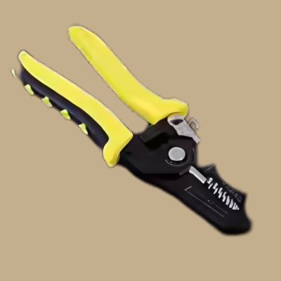 Pince-a-denuder-portable-utile